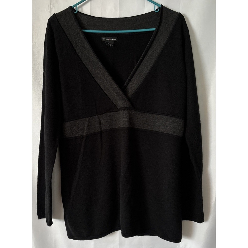 New York & Co Black Knit Sweater Criss Cross Deep V Neck Long Slv Empire Waist L